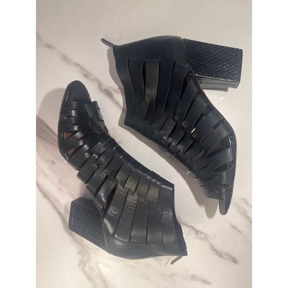 Donald J Pliner Black Leather Woven Peep Toe Block Heel Booties Greece Size 9.5M